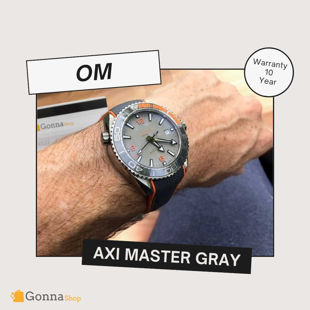 ساعة فاخرة OM Axi Master باللون الرمادي
